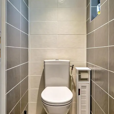 2 Bedroom Gorgeous In Hébergement de vacances