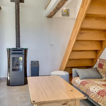 2 Bedroom Gorgeous In * Offranville