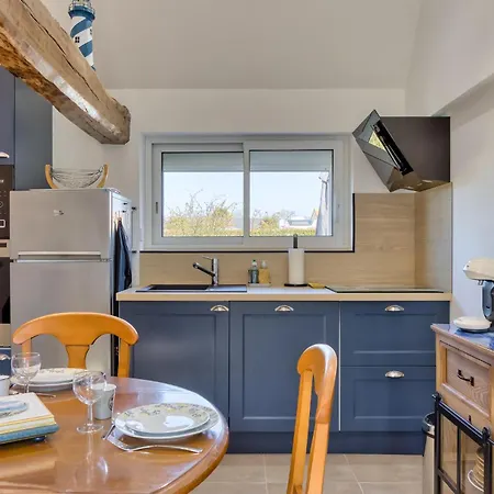 2 Bedroom Gorgeous In *